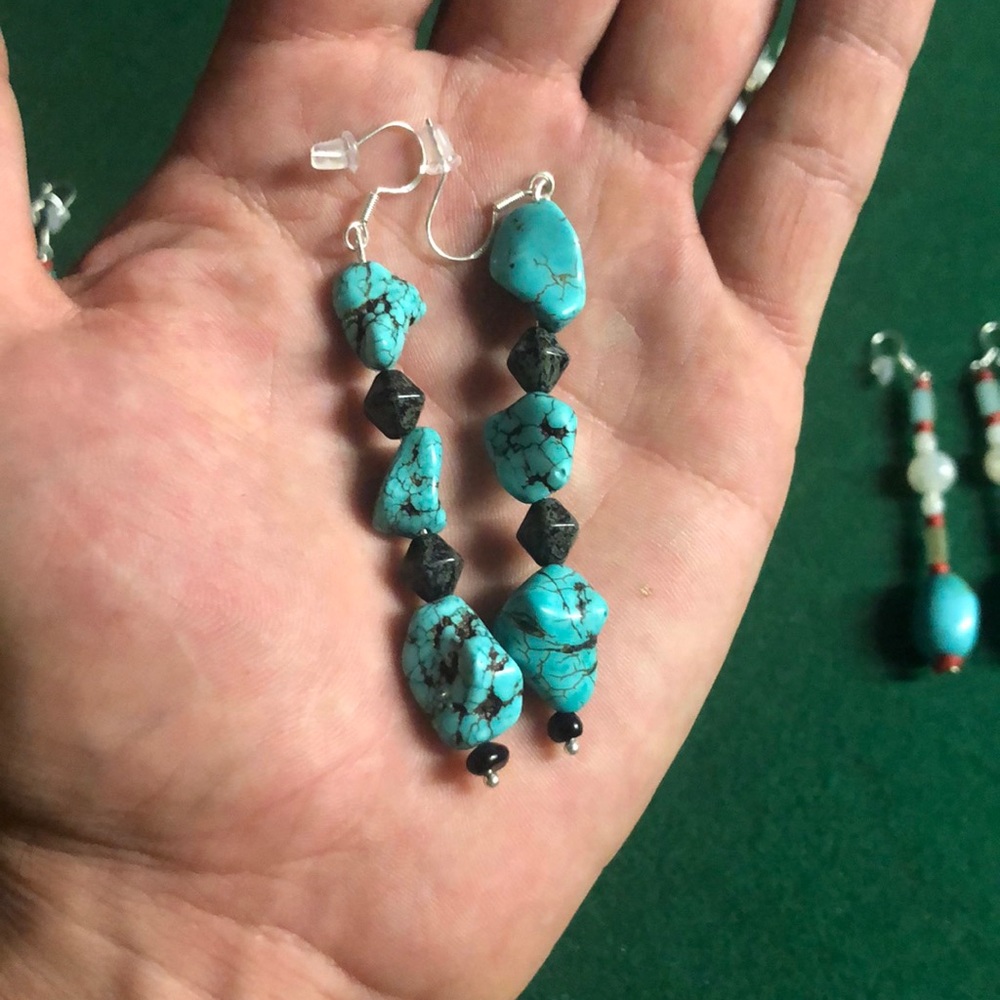 Turquoise and onyx set in 925silver